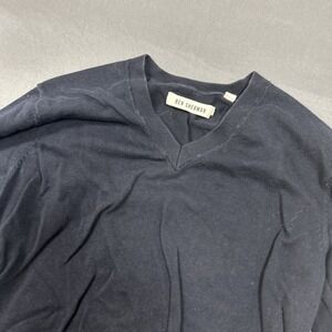 Ben Sherman sweater is a black V-neck‎ pullover Size Small